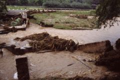 Corrybrough_Bridge_July_2002_Bryden-40-2000-2000-80-rd-255-255-255